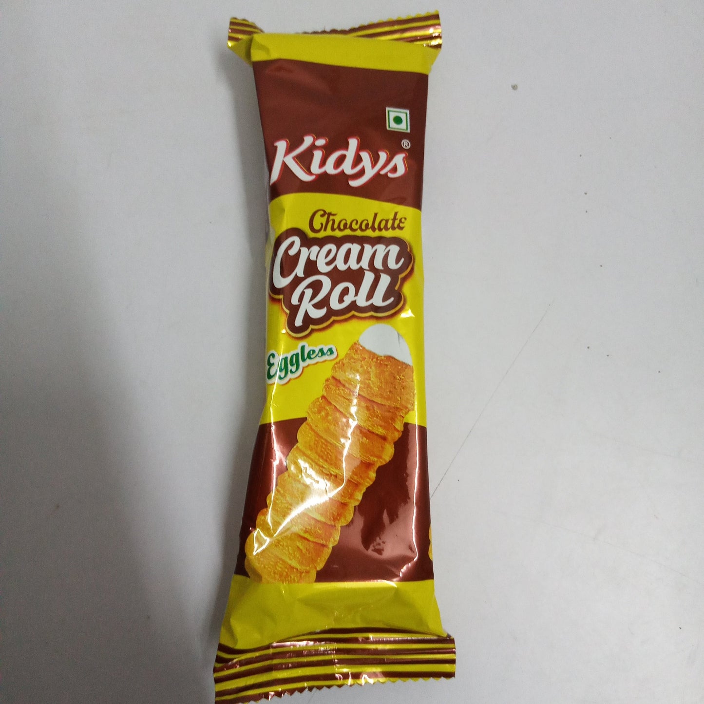 48x Kidys Chocolate Cream Roll Eggless, Pack of 48 (35g each)