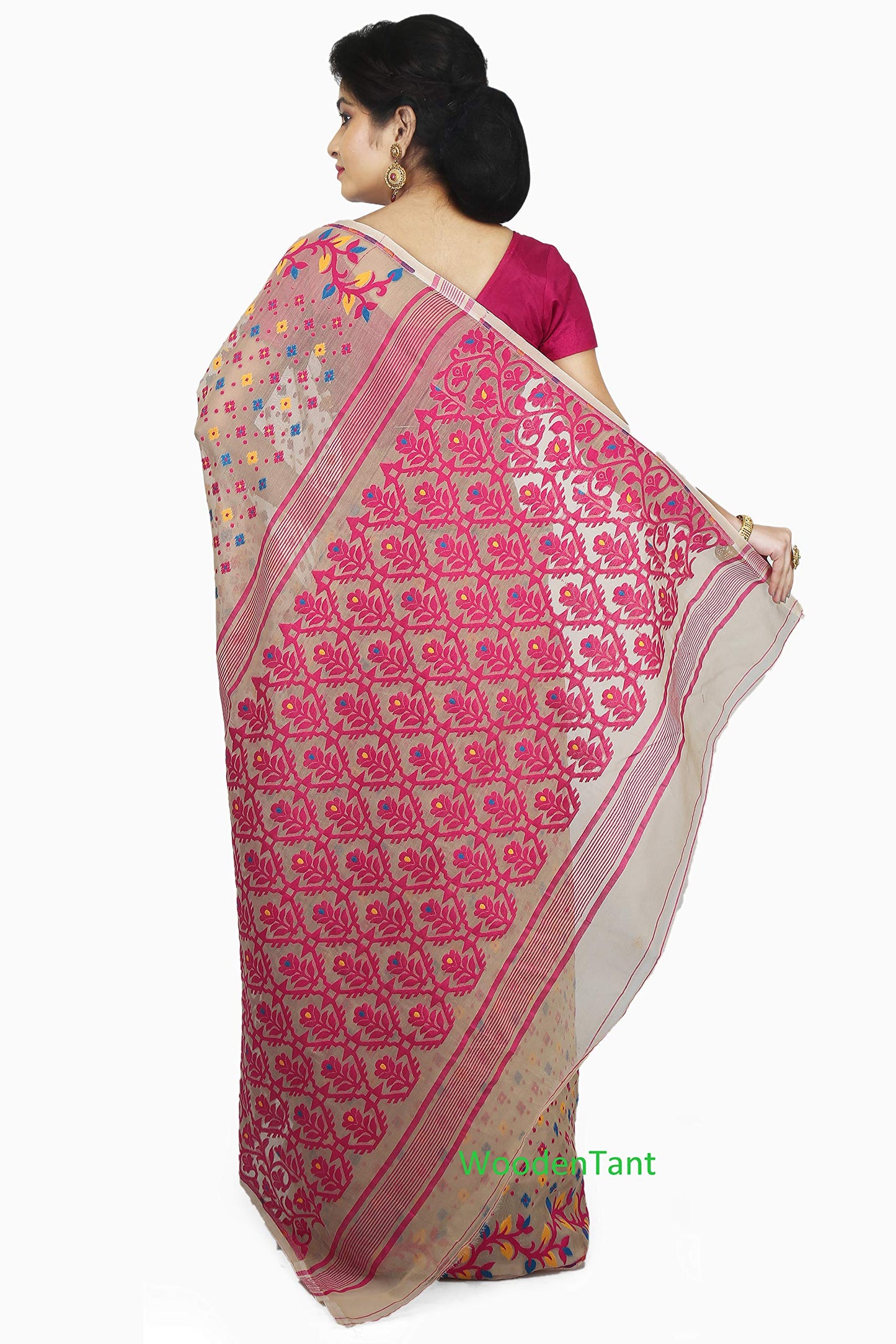 WoodenTant Women’s Dhakai Jamdani Soft Cotton Silk Saree In Beige & Pink With Thread Work