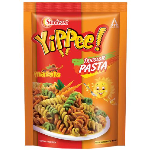 50x Sunfeast YiPPee Tricolor Instant Pasta, Masala, Pack of 50 (65g each)