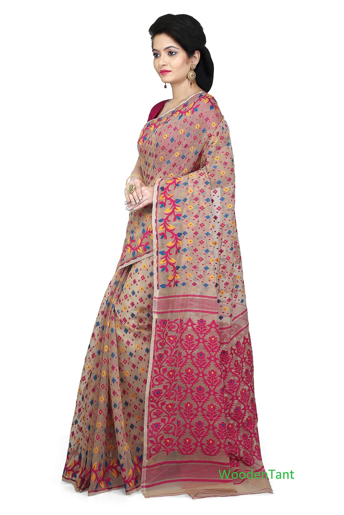 WoodenTant Women’s Dhakai Jamdani Soft Cotton Silk Saree In Beige & Pink With Thread Work