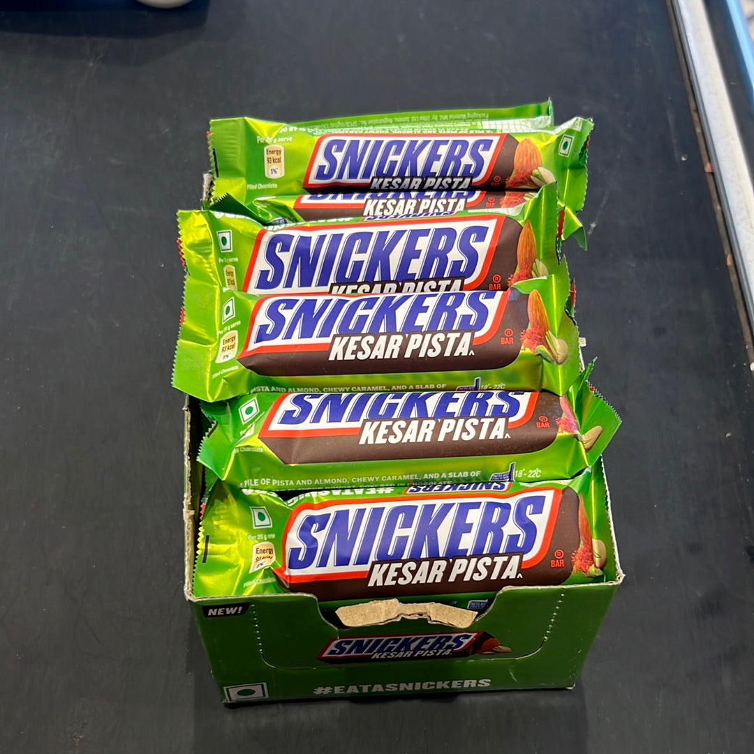 24x Snickers Kesar Pista Chocolate Bar 22g each - Pack of 22g